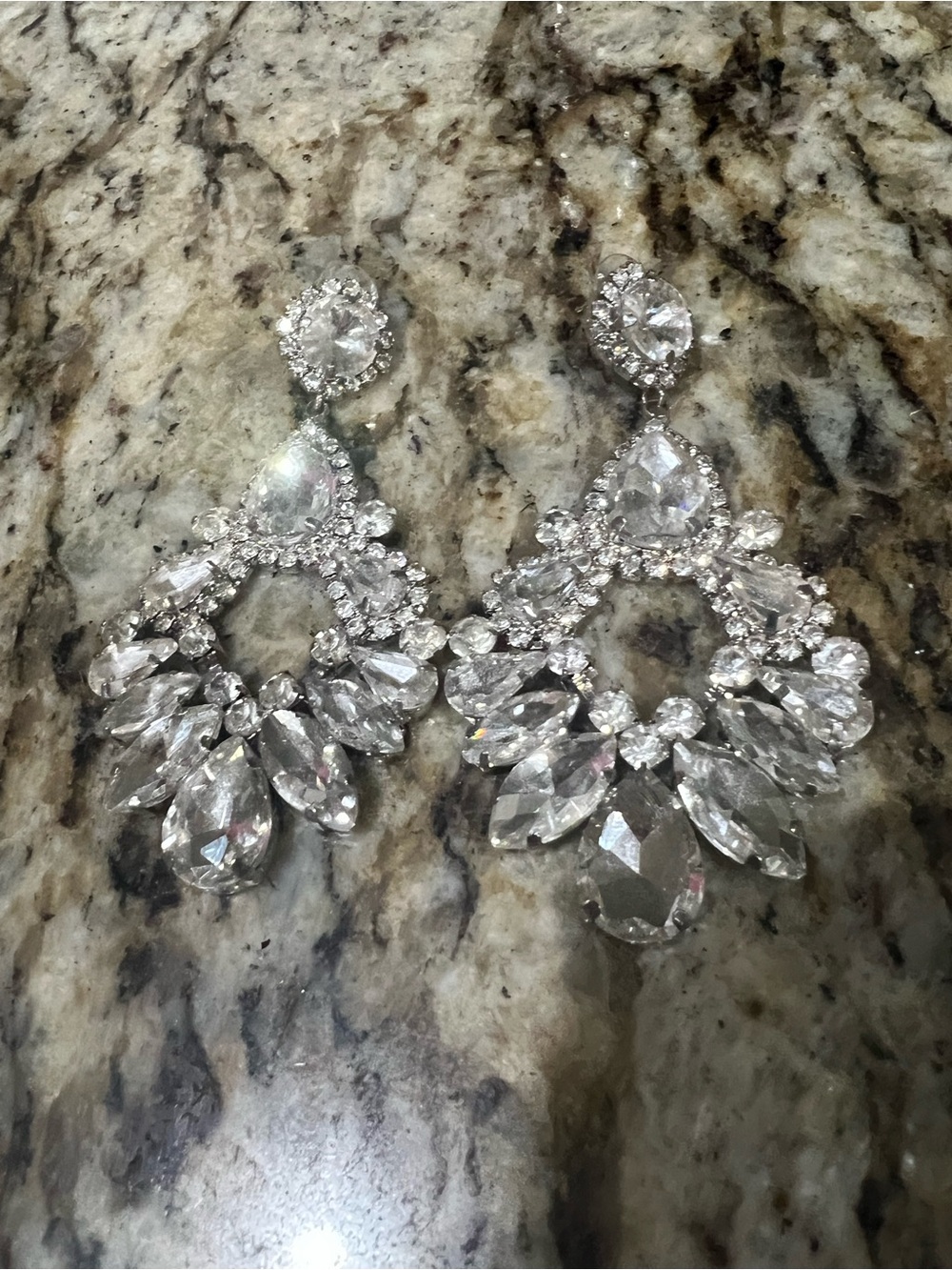 Crystal Chandelier Drop Earrings - Clear